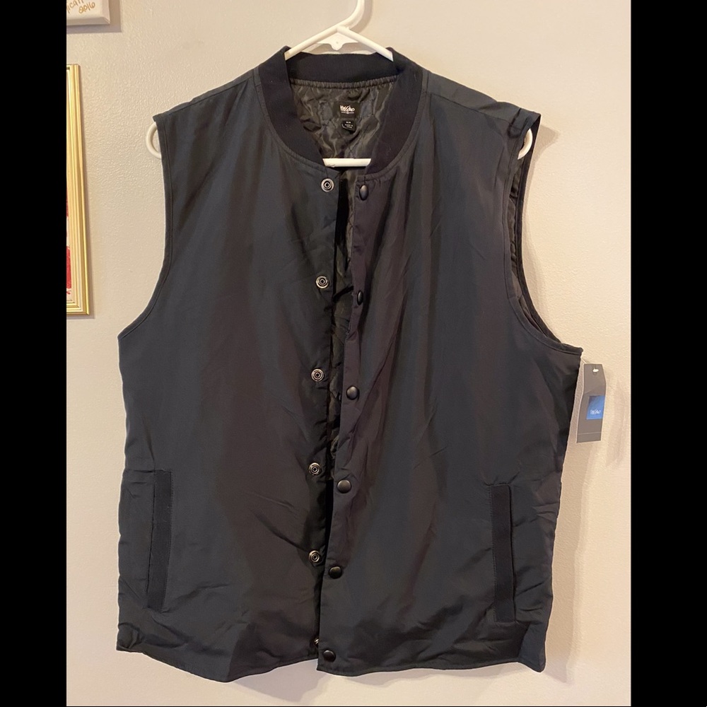 Mossimo Men’s Vest